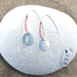 boucles d'oreilles pendantes en argent 925 avec oiseau ajouré et perles roses corail