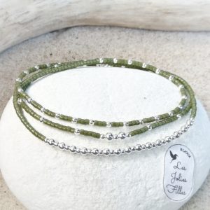 bracelet triple vert kaki bulles résistant sur élastique